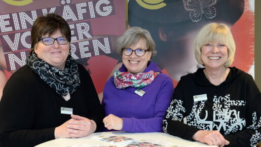 Andere Ohm-Fechner, Kerstin Gradert, Roswitha Wenzel in der Konzertkasse der Opernscheune