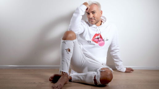 Uwe Kröger übernimmt die Rolle als Albin/Zaza in „Ein Käfig voller Narren“. Foto: © Moni Fellner für STYLE UP YOUR LIFE!